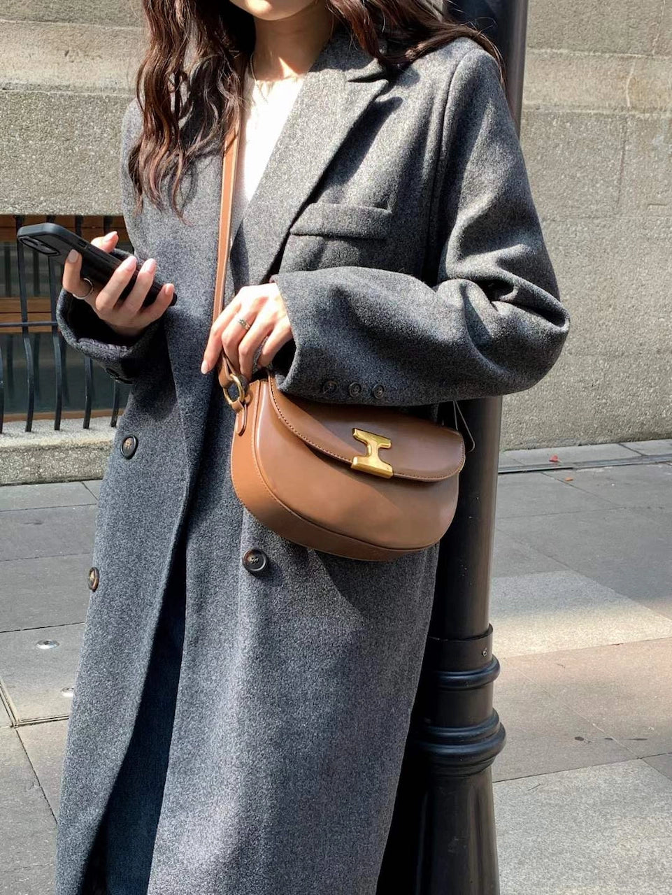 Lucie Shoulder Bag : Caramel