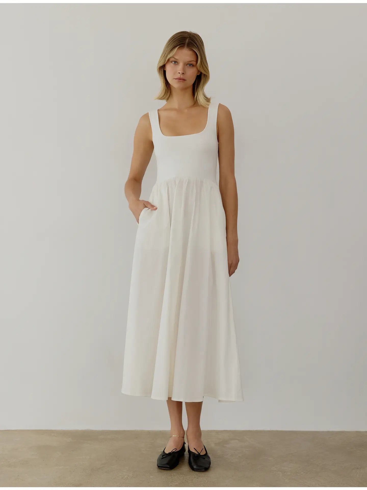 Lucinda Dress : White
