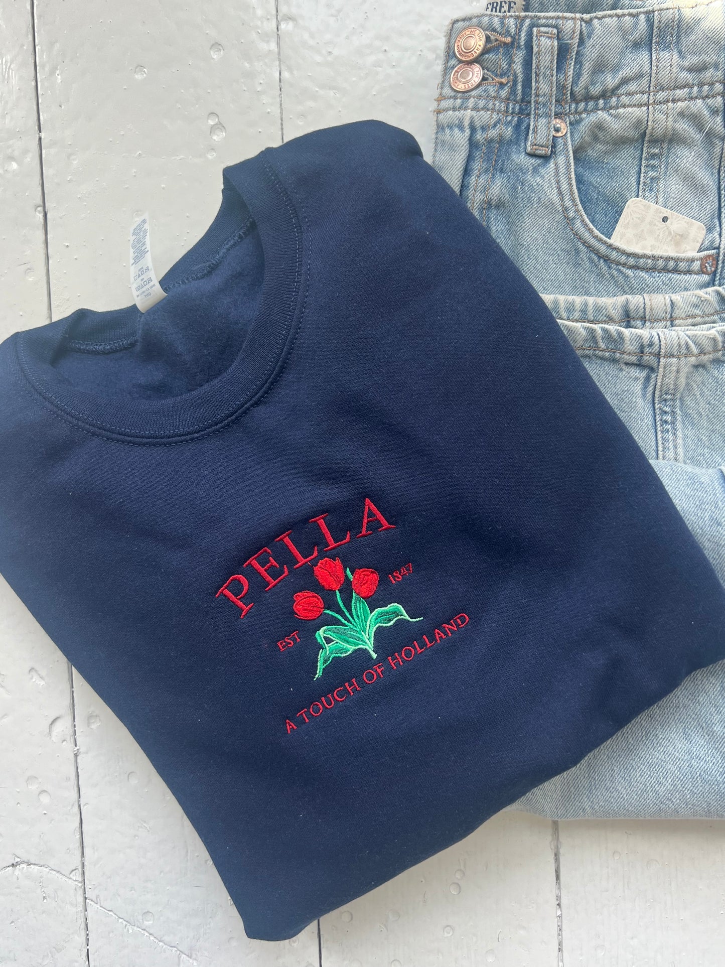 Pella Sweatshirt : Navy
