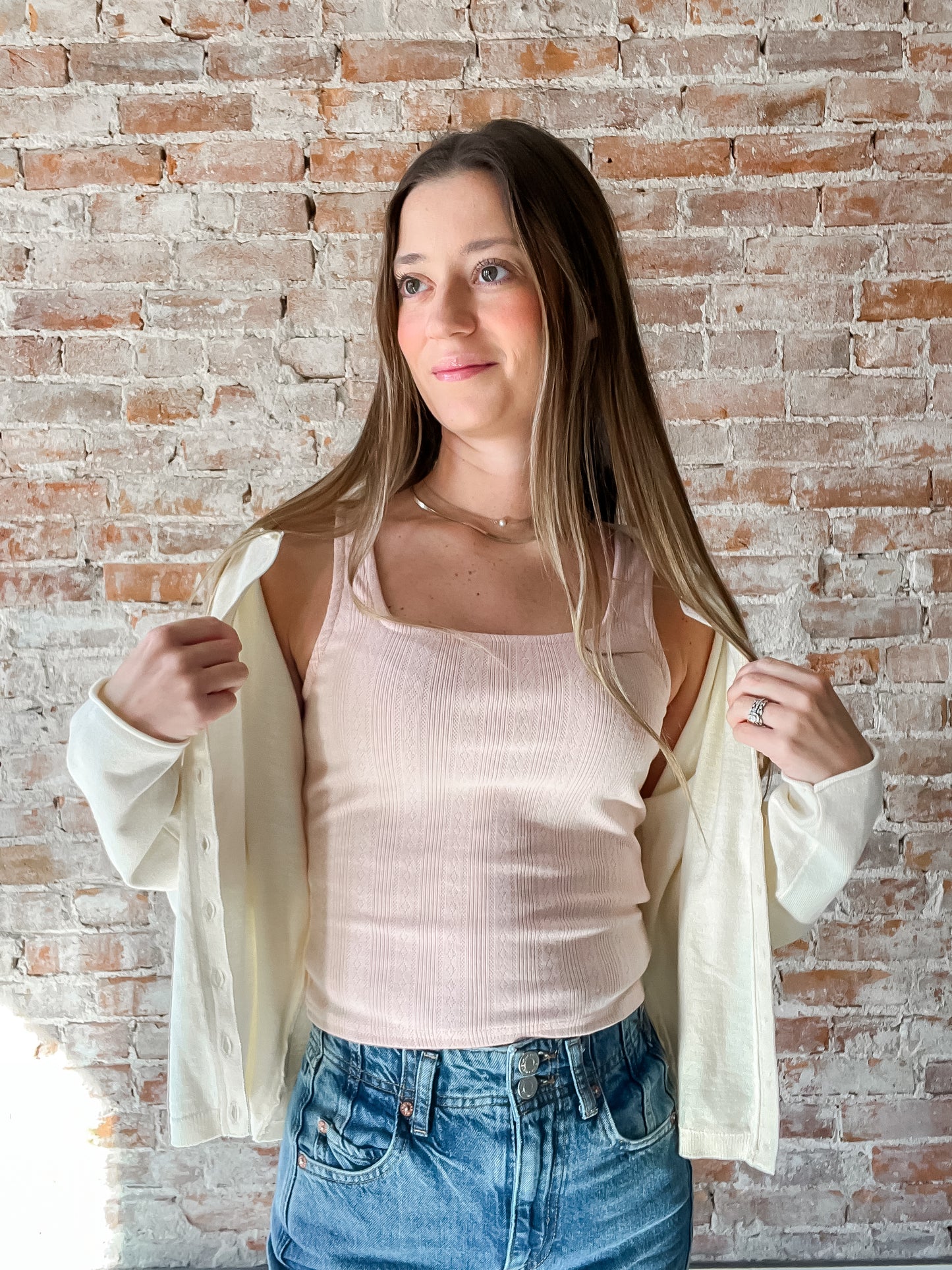 Sipping Tea Tank : Pink