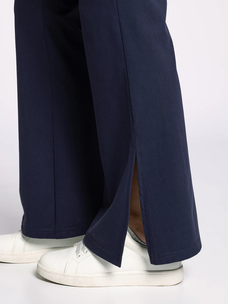 Thread & Supply : Polina Pants in Charcoal Blue