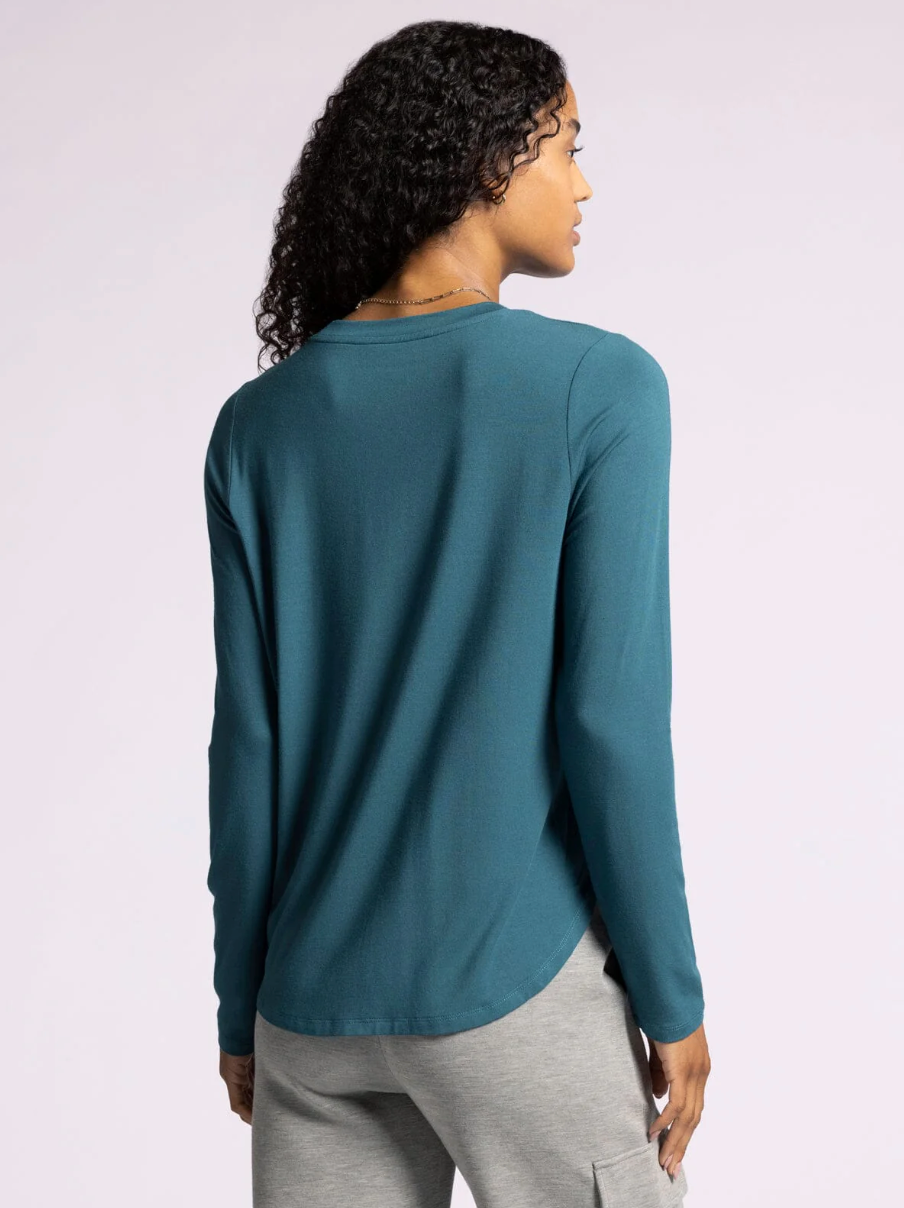 Thread & Supply : Stassia Tee in Atlantic