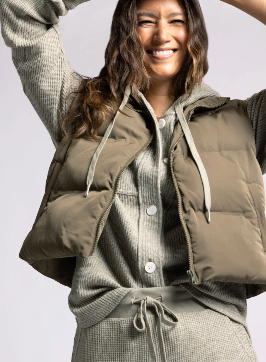 Issy Vest : Green