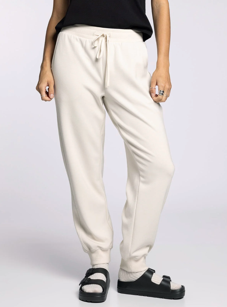 Caroline Joggers : Limestone