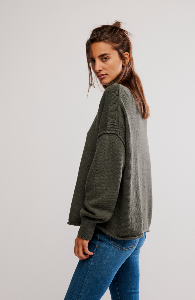 Free People : Torres Roll Neck in Army