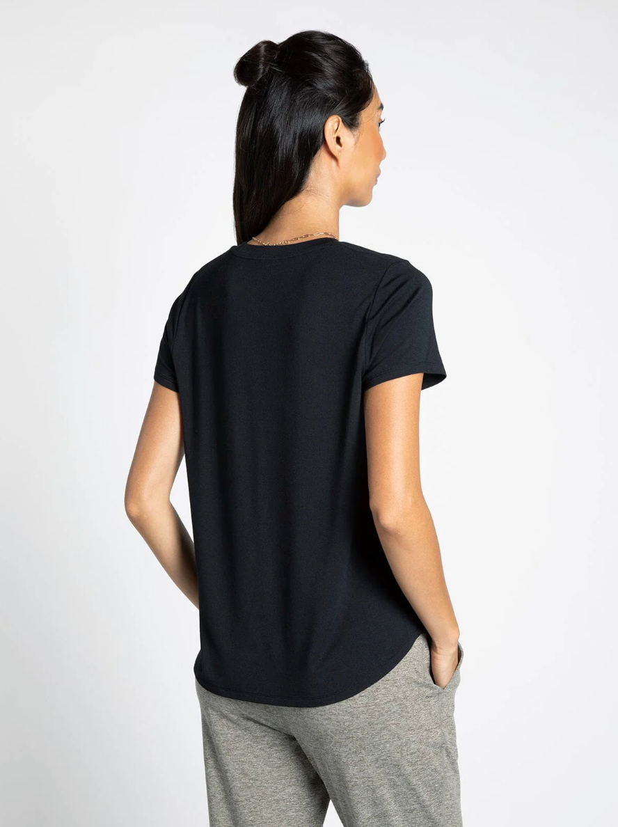 Thread & Supply : Nikkie Tee in Black
