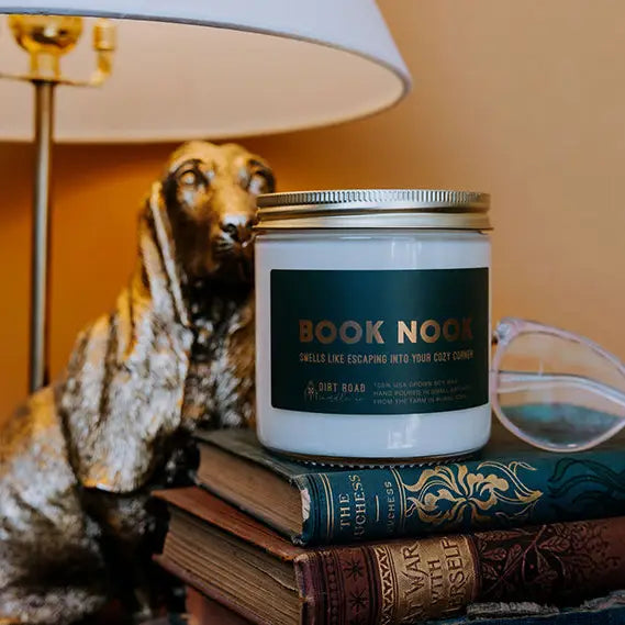 Book Nook : 16oz