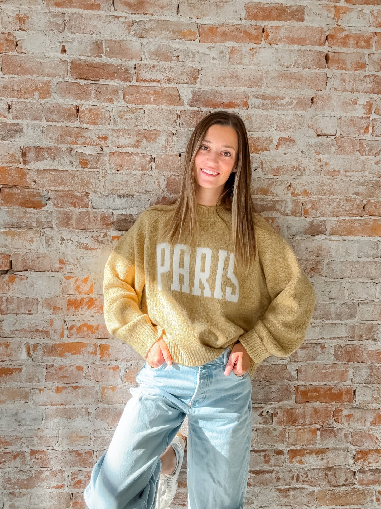 yellow sweater "paris" in white