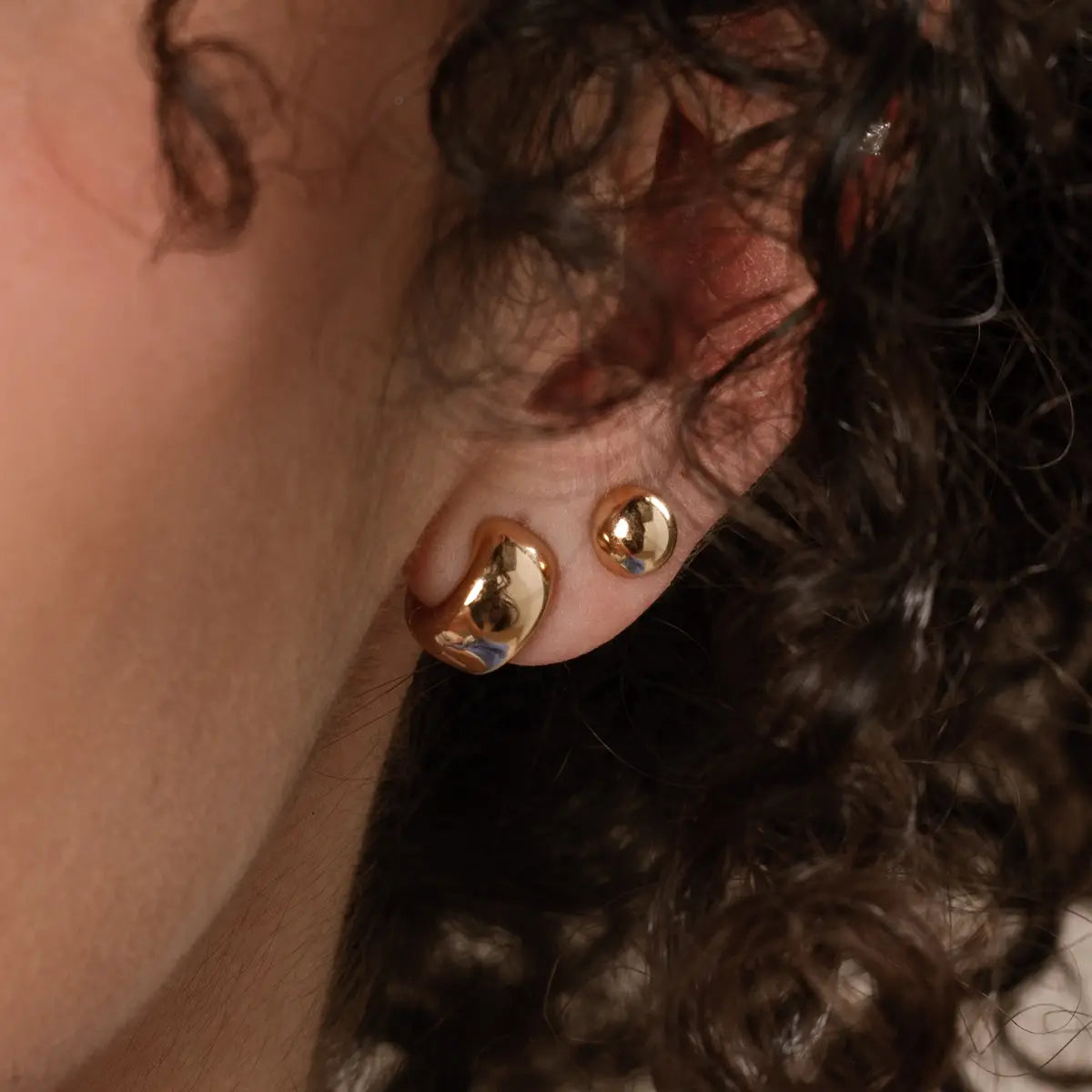 gold ball stud earrings