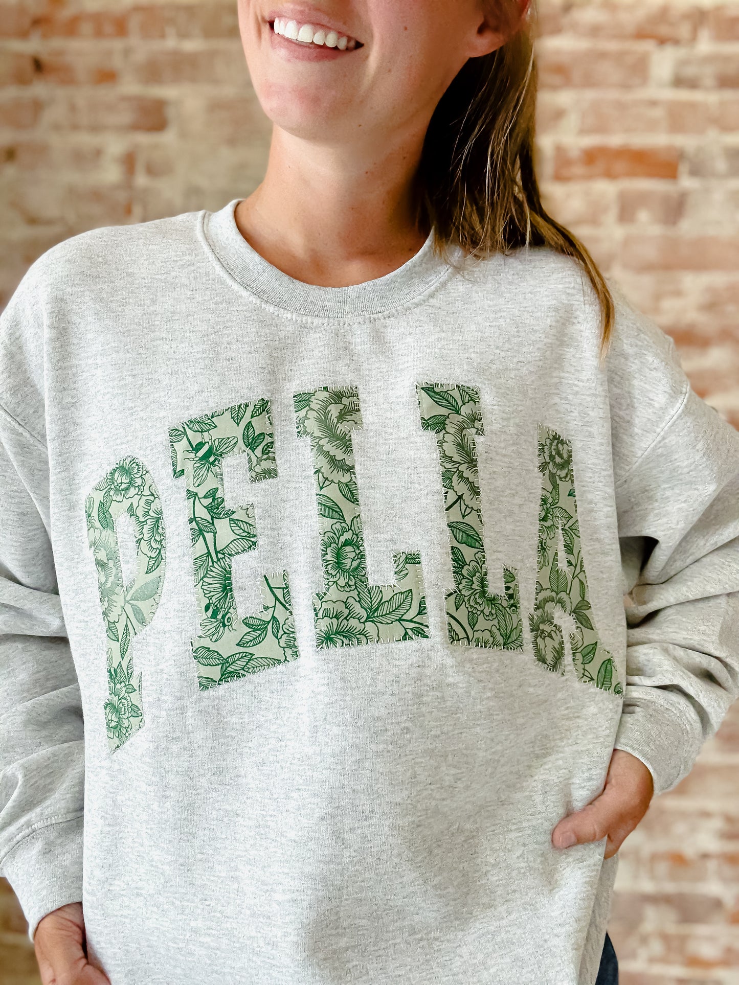 Pella Crewneck in Green
