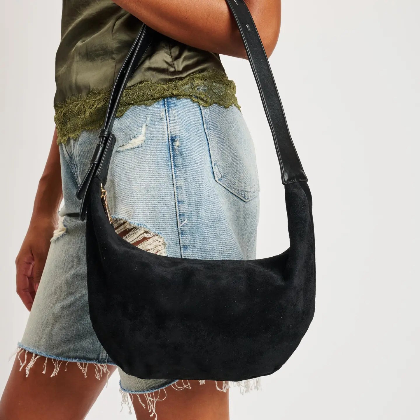 Elodie Shoulder Bag in Black