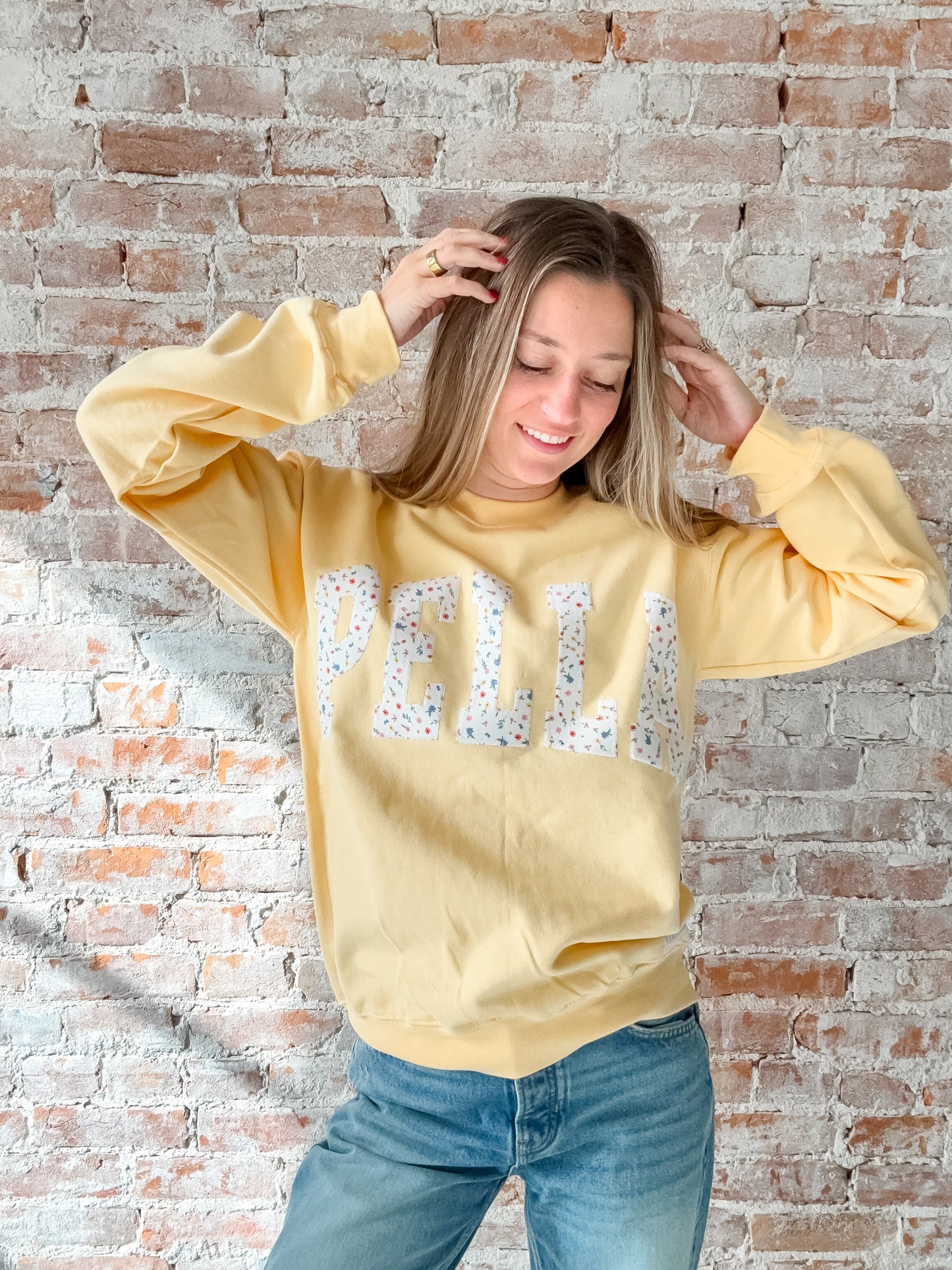 Pella Crewneck in Butter