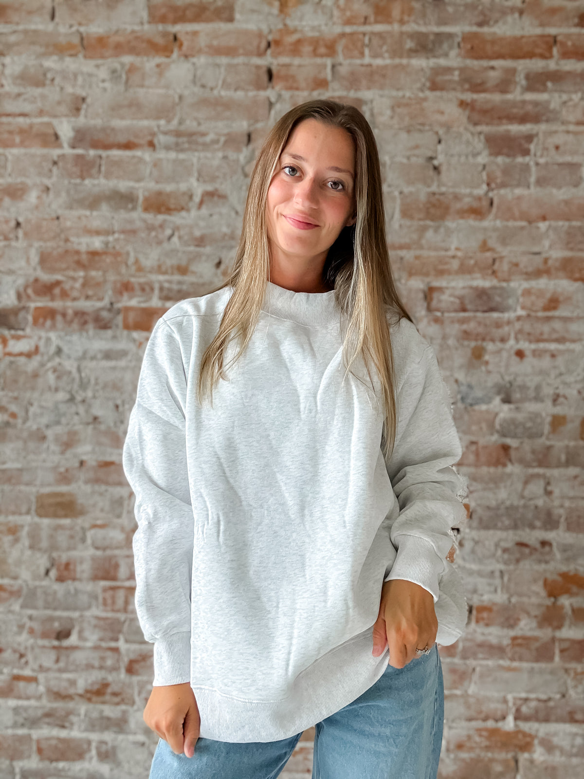 Mock Neck Sweatshirt : Heather Grey