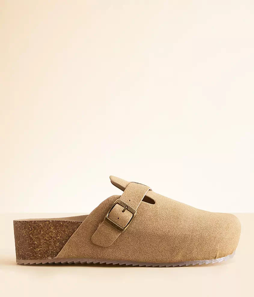 Qwest Clogs