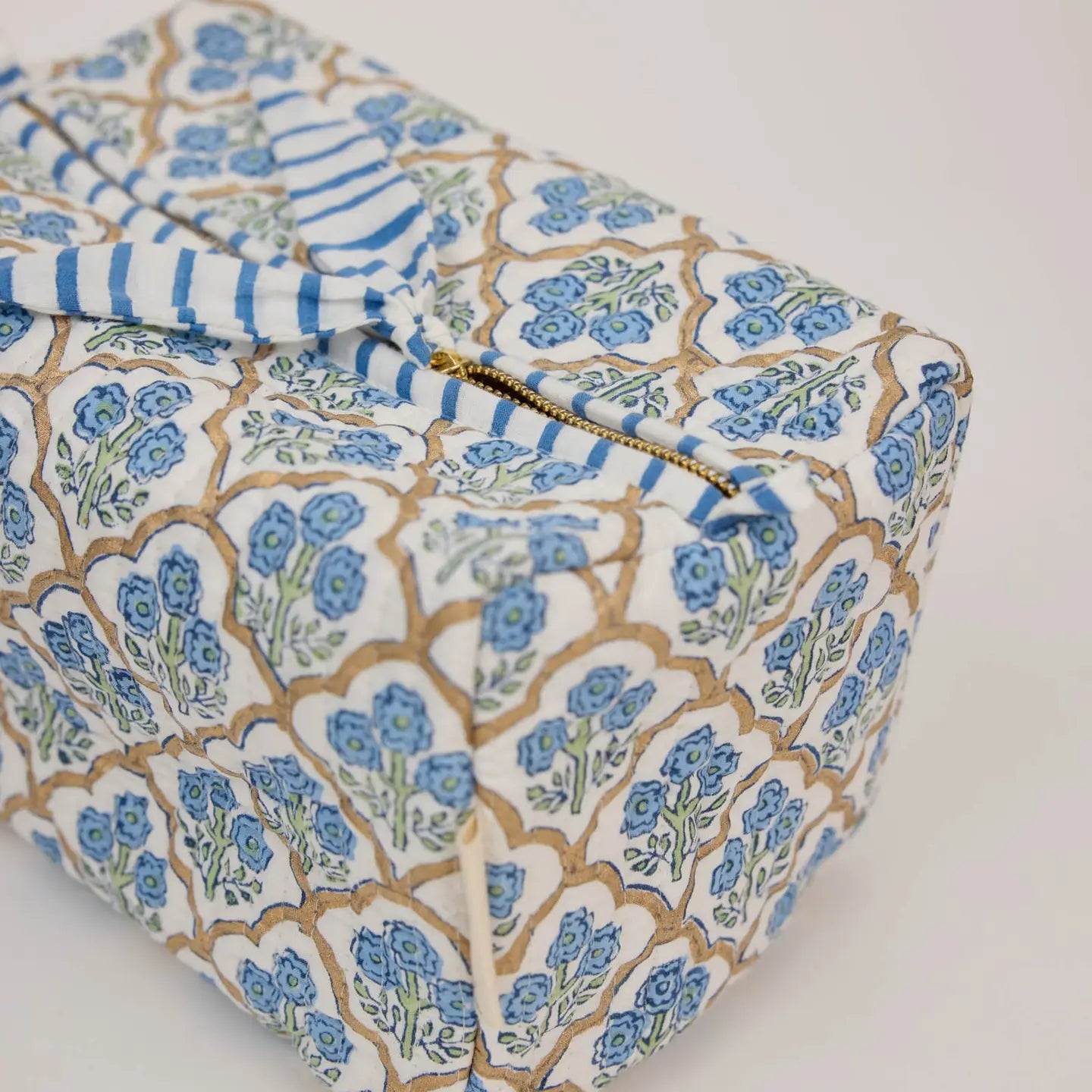 Trellis Indigo Toiletry Bag : Large