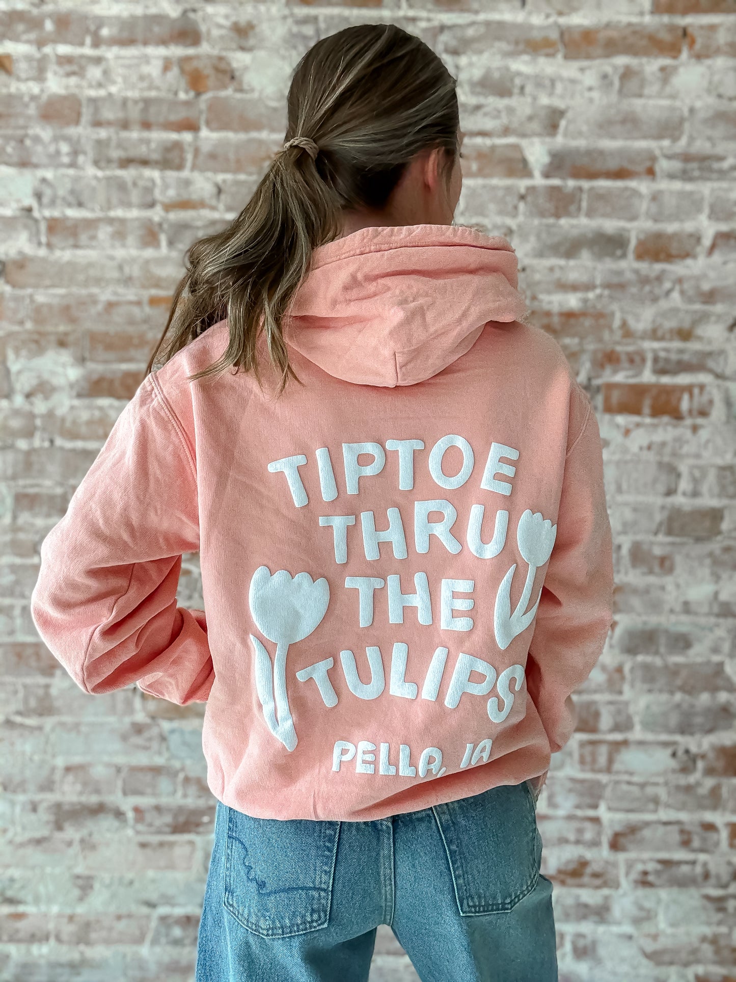 Tiptoe Hoodie : Peachy (Comfort Colors)