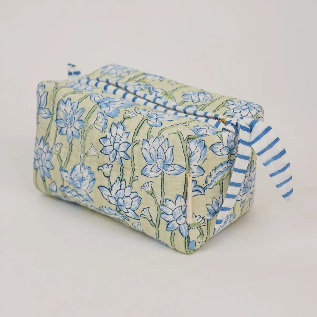 Trellis Indigo Toiletry Bag : Medium