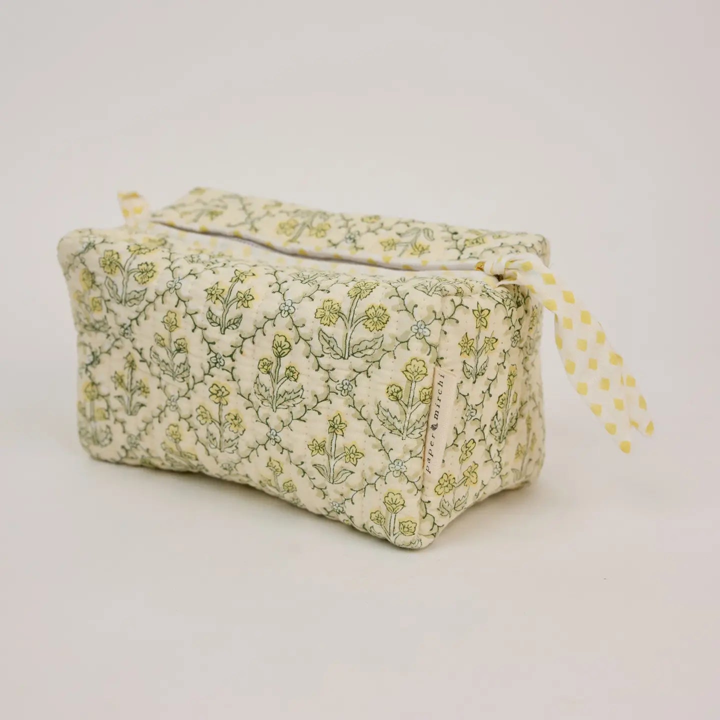 Floral Lattice Buttercream Toiletry Bag : Medium
