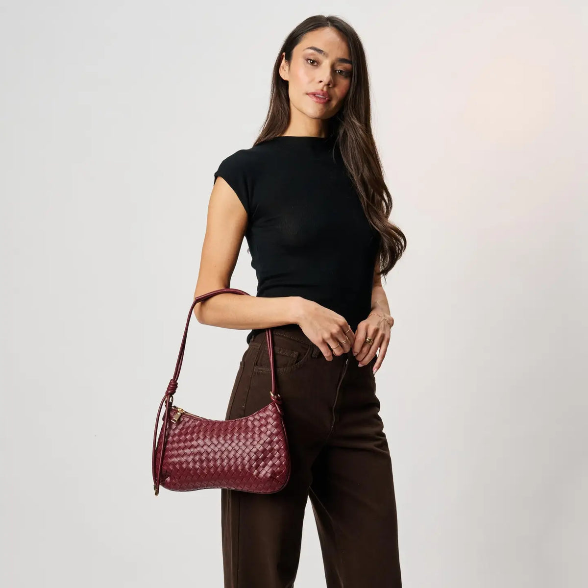 Cindy Shoulder Bag in Burgundy