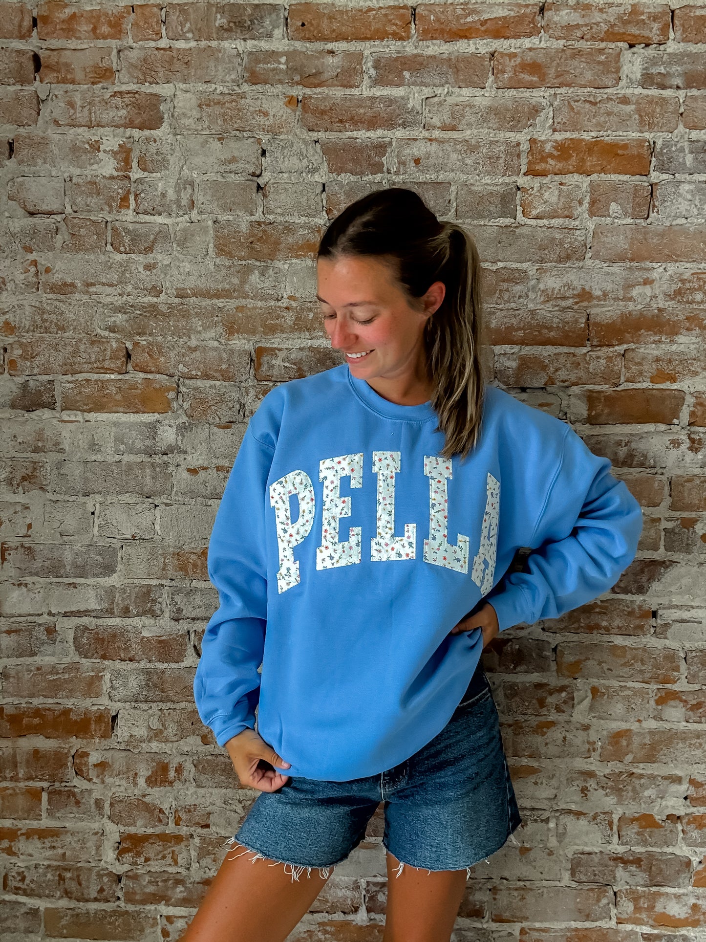 Pella Crewneck in Periwinkle Floral