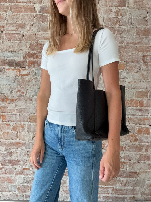Baltimore Shoulder Bag : Black