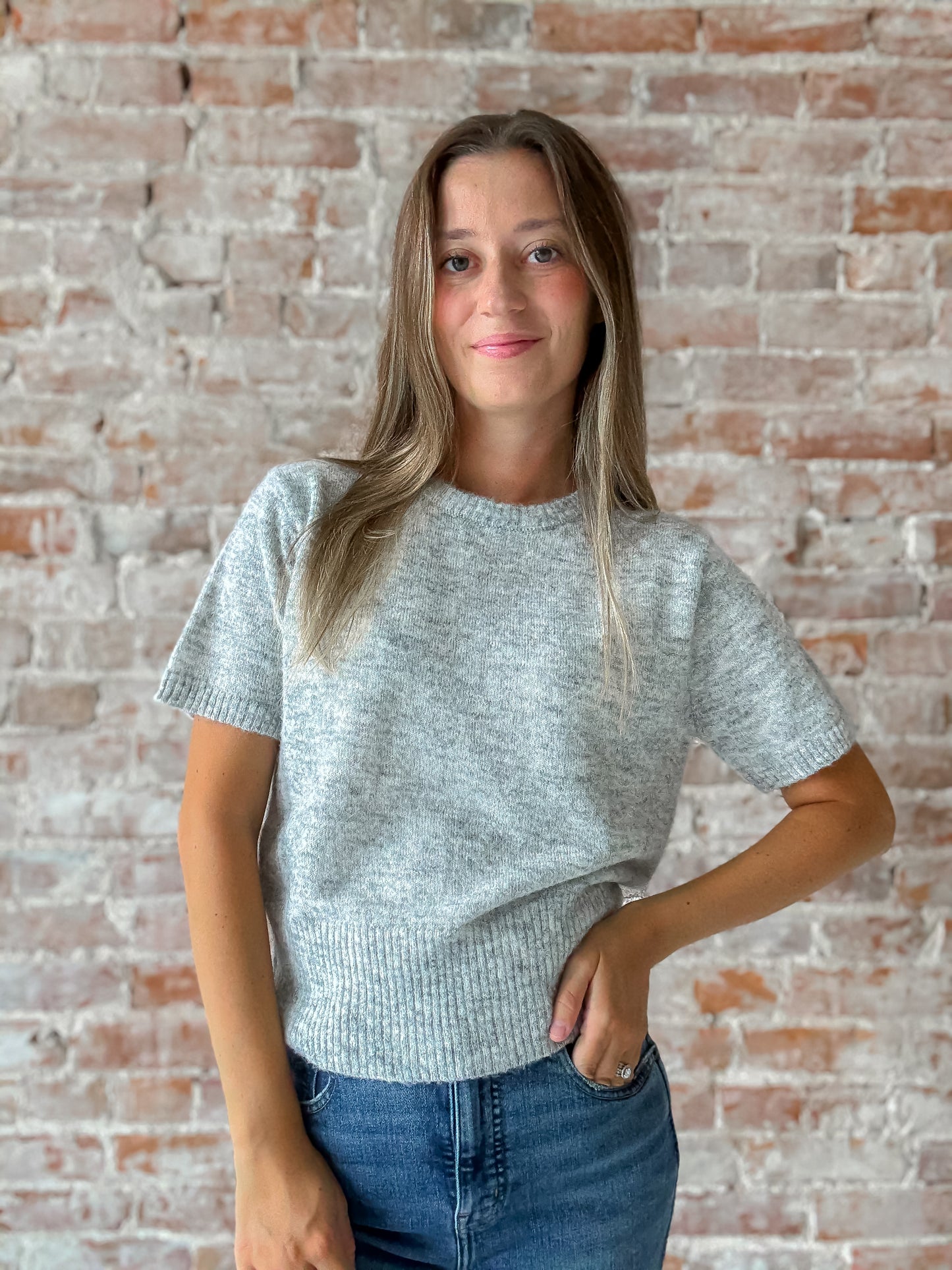 Sabrin Sweater Tee in Heather Grey