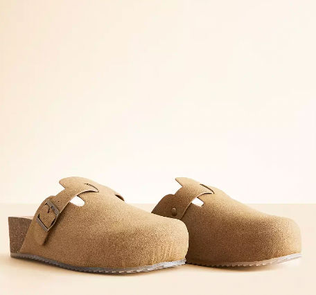 Qwest Clogs