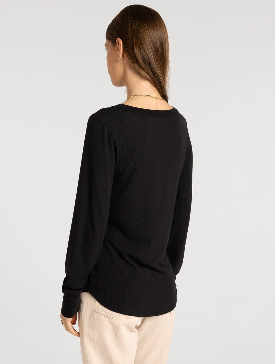 Thread & Supply : Stacey Top in Black
