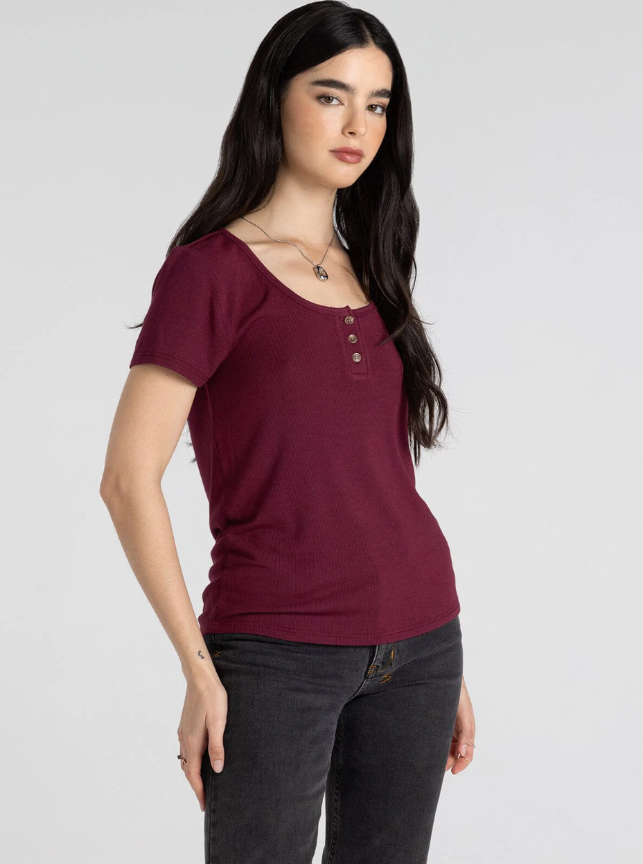 Thread & Supply: Evanore Top in Zinfandel