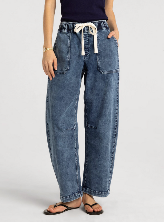 Thread & Supply: Avril Pants in Medium Wash