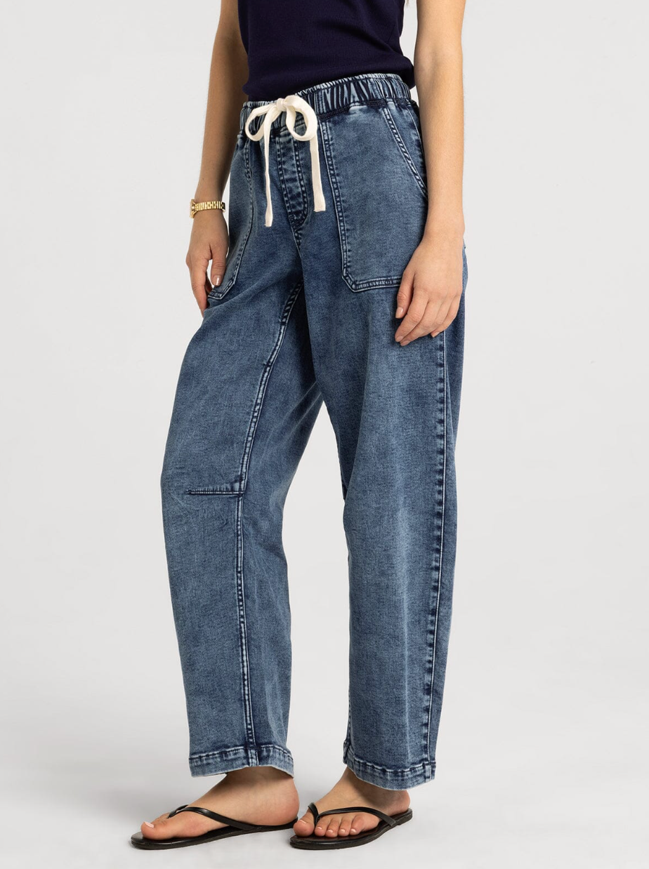 Thread & Supply: Avril Pants in Medium Wash