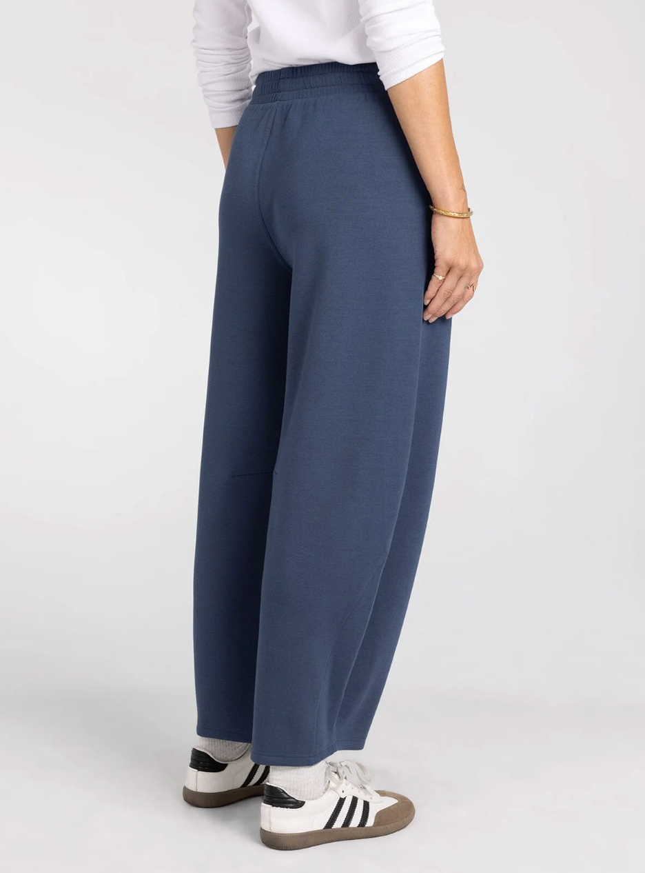 Thread & Supply: Gage Pants in Midnight Navy