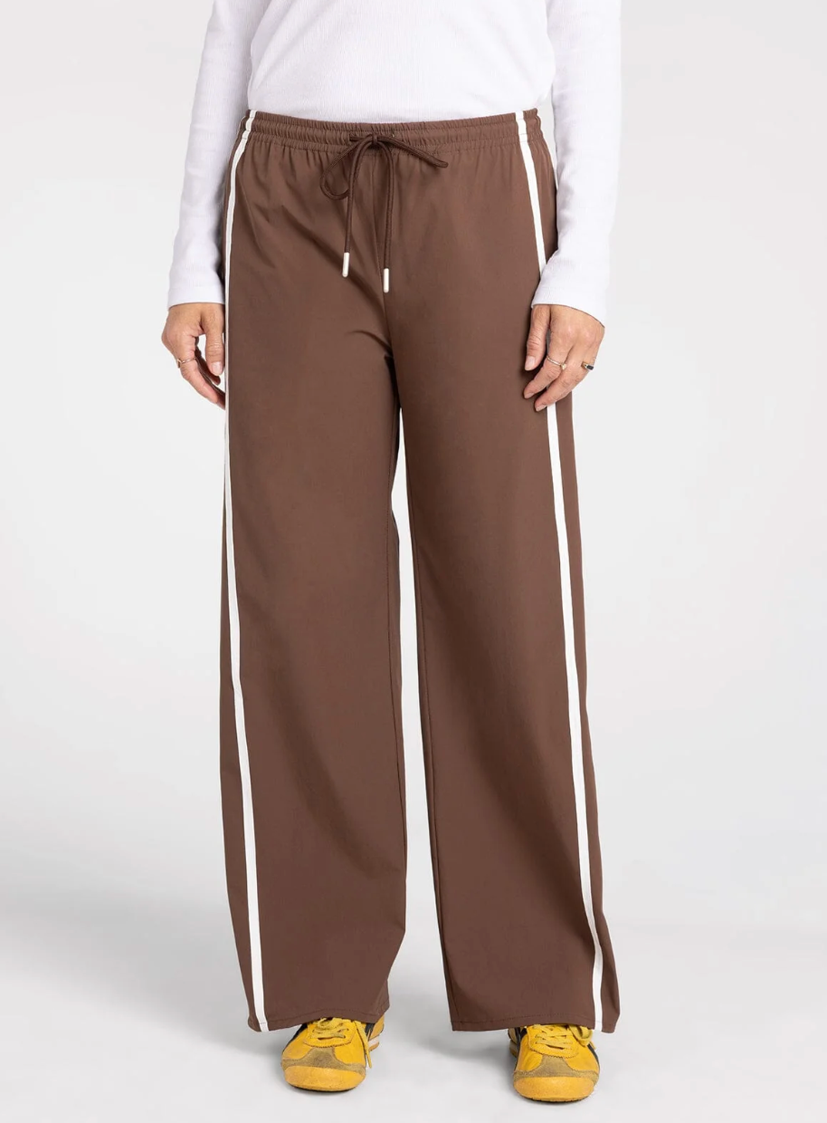 Thread & Supply: Golden Hour Pants in Brown