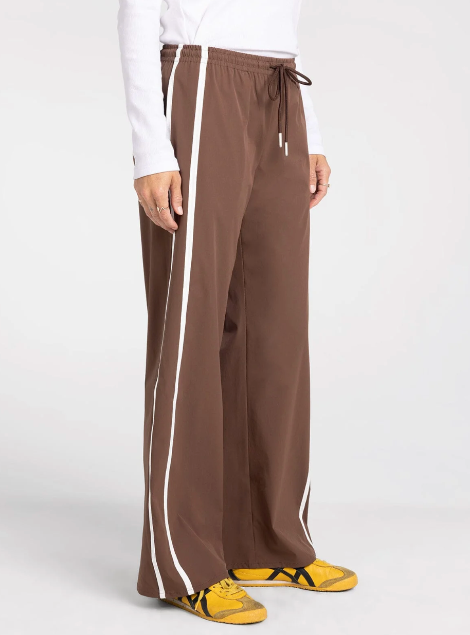 Thread & Supply: Golden Hour Pants in Brown