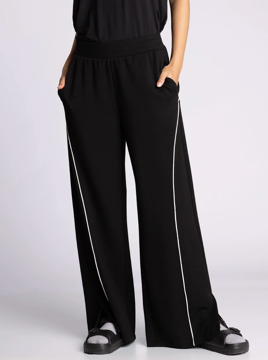 Thread & Supply: Brittney Pants in Black