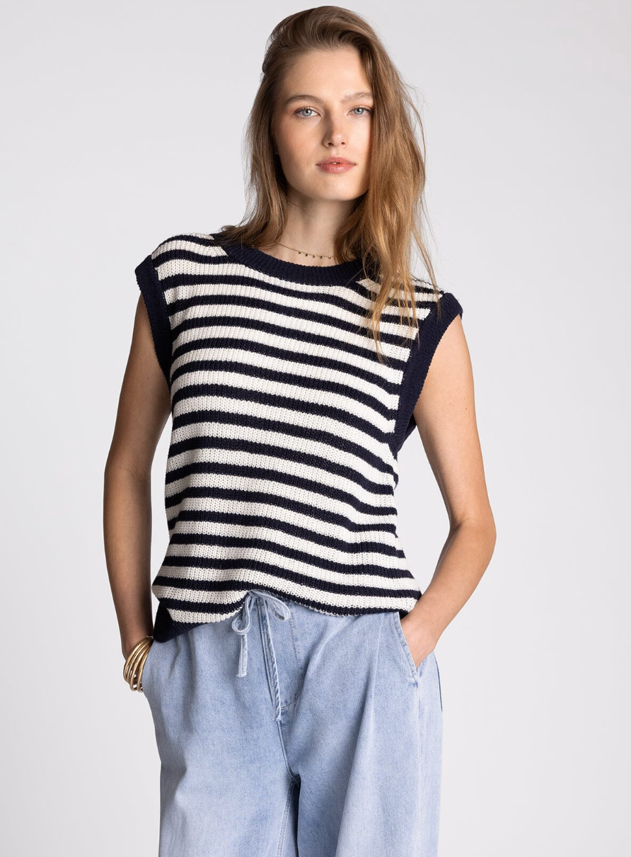 Thread & Supply: Orta Tank in Navy