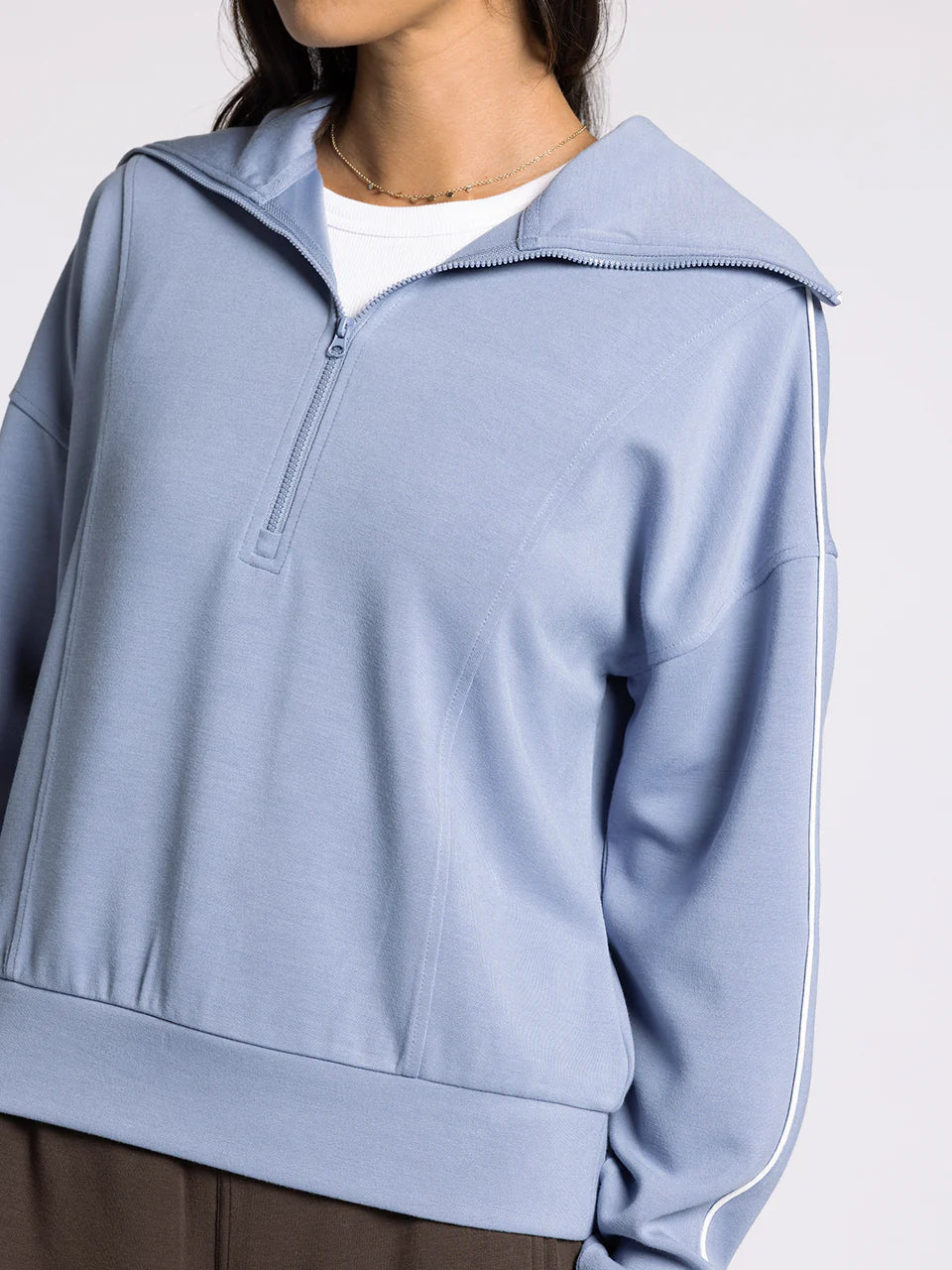 light blue 1/ zip athletic top
