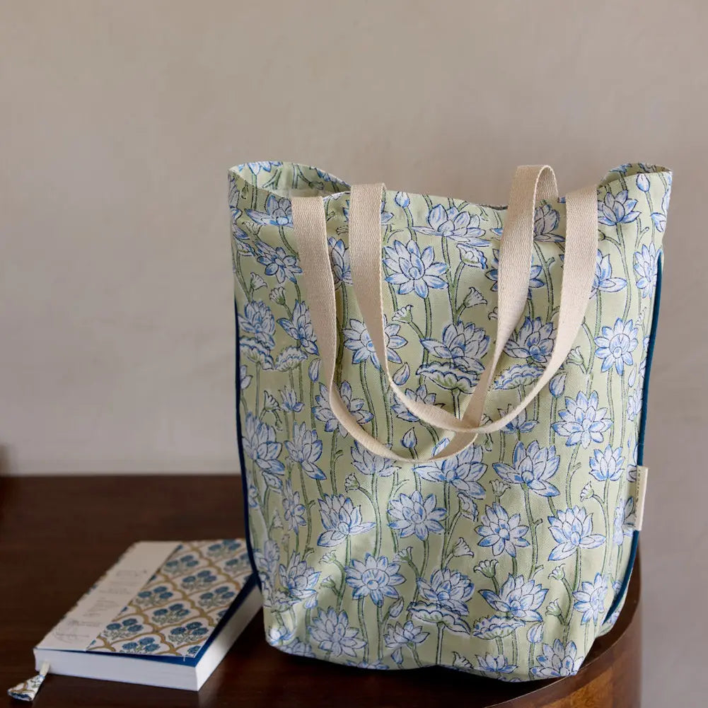 Cotton Tote Bag in Lotus Indigo