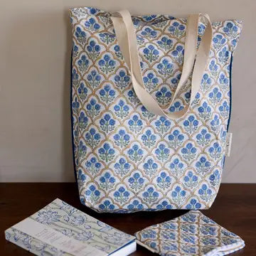 Cotton Tote Bag in Trellis Indigo