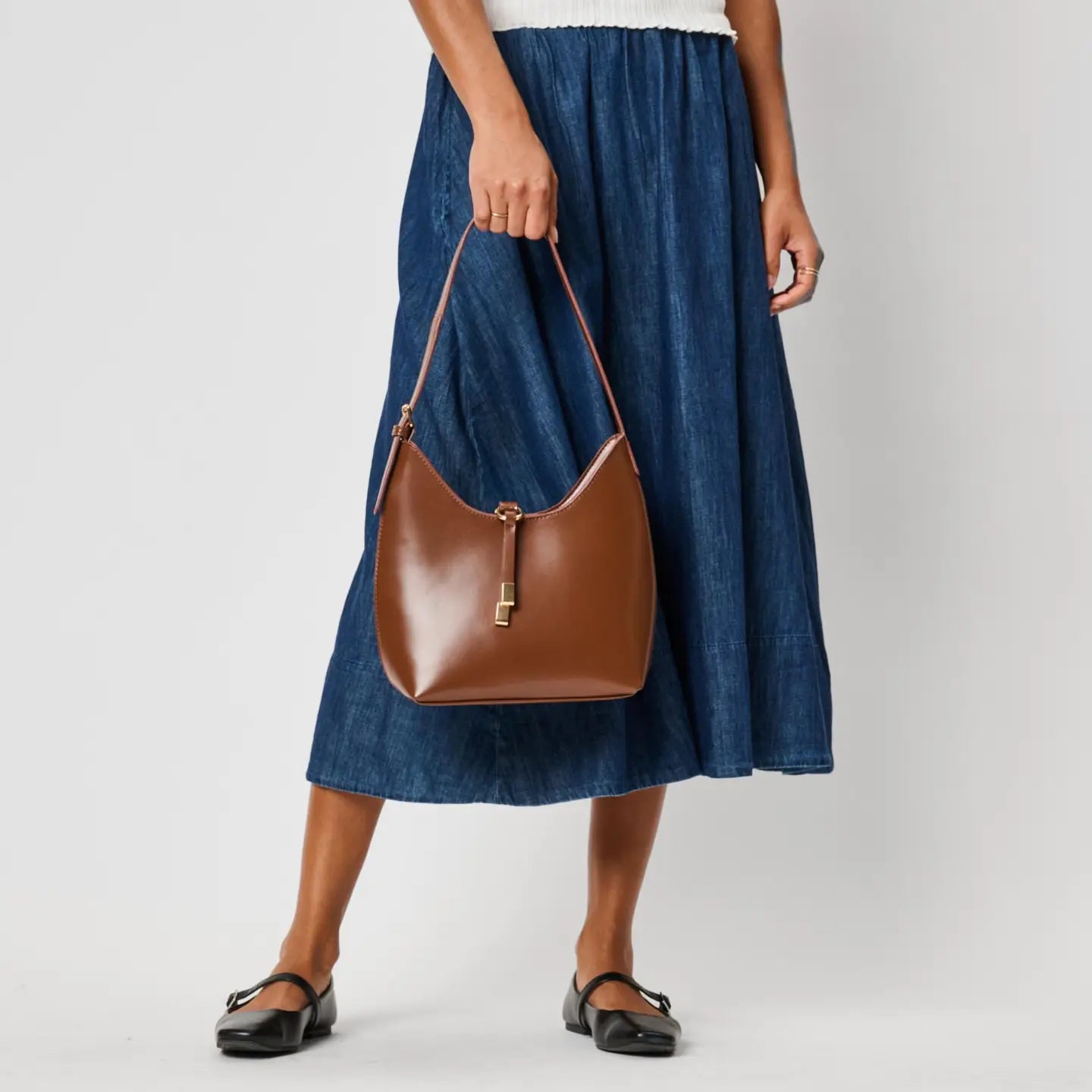 Blair Shoulder Bag in Cognac