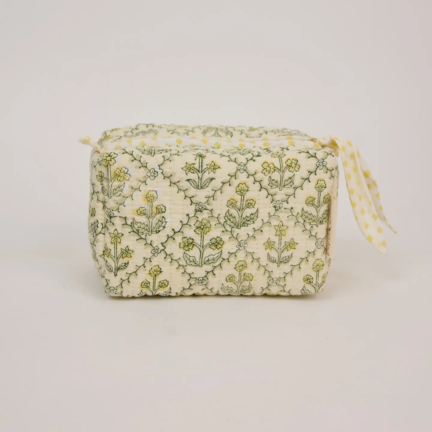 Floral Lattice Buttercream Toiletry Bag : Small