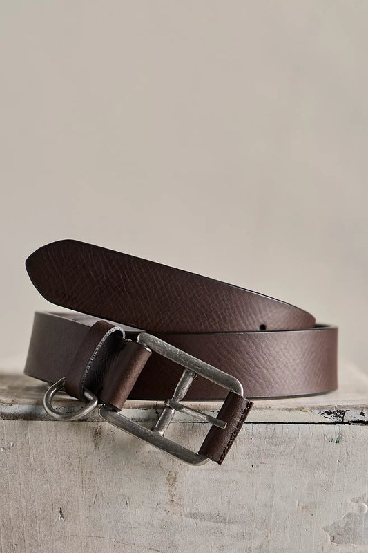Free People: Brooklyn Belt in Bitter Bark