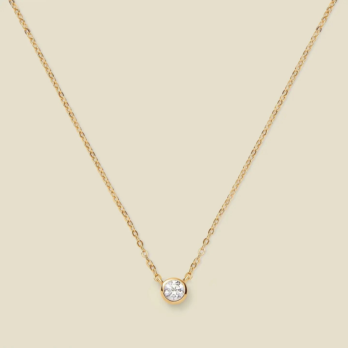 round diamond necklace gold chain